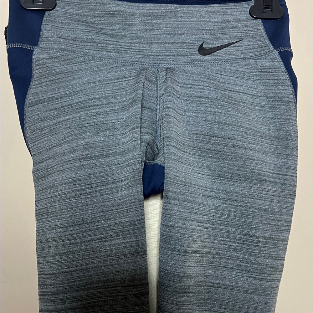 Nike Women's Dri Fit Gray and Blue Training Tights - Picture 9 of 17